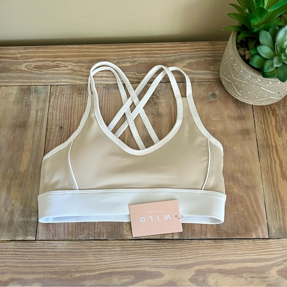 Wilo the Label Tan Shorts & Sports Bra Set ☀️ - Picture 8 of 10